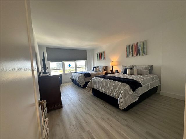 3800 S Ocean Dr 1812, Hollywood, FL 33019