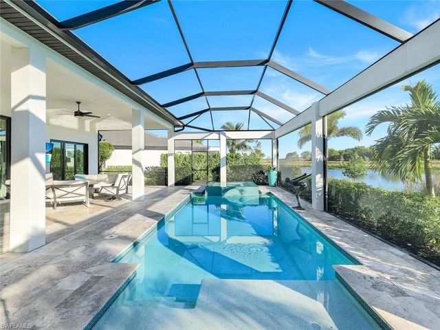 3126 Heather Glen CT, Naples, FL 34114