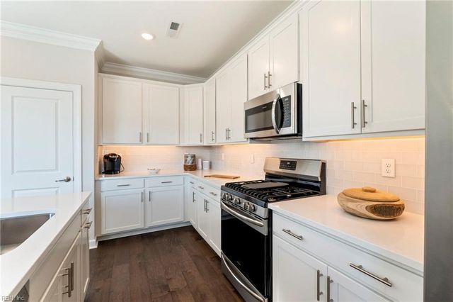 2211 Nantucket AVE, Chesapeake, VA 23321