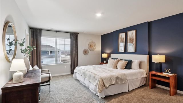 2277 SE Morningdew Drive, West Des Moines, IA 50265