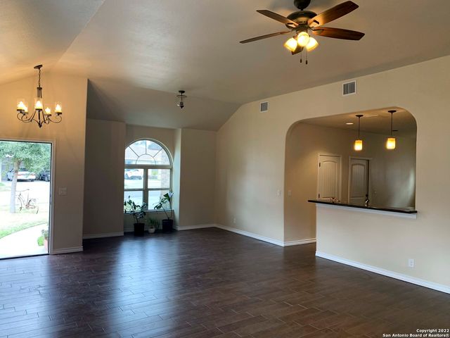 4234 COLONNEH TRL, San Antonio, TX 78218