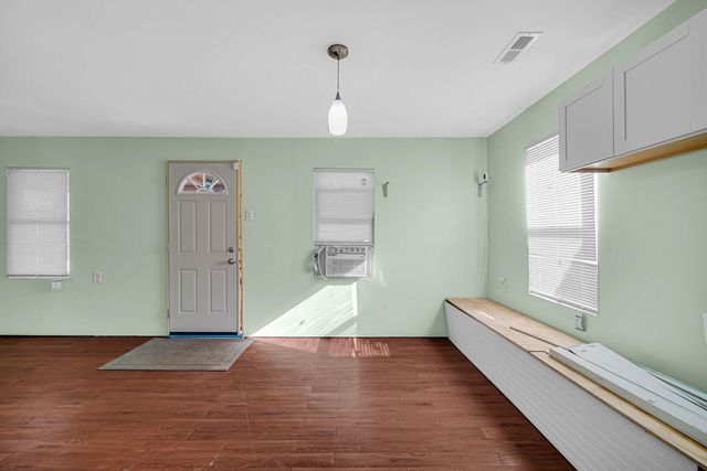 4217 W 41st Place, Gary, IN 46408