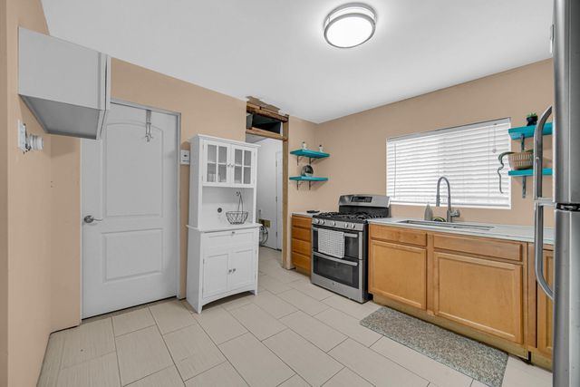 4217 W 41st Place, Gary, IN 46408