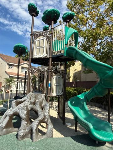 4 Sherrelwood Court, Aliso Viejo, CA 92656