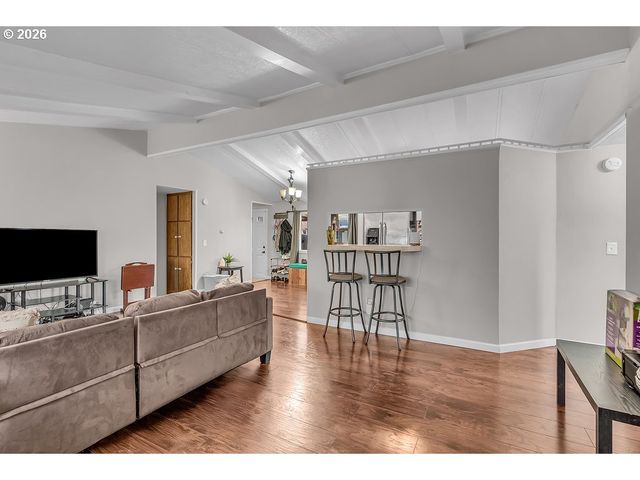 791 Sw VALLEY FORGE Way 345, Beaverton, OR 97006