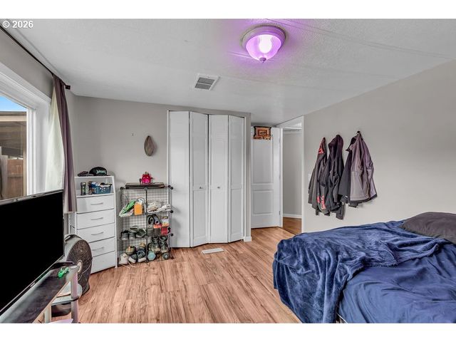 791 Sw VALLEY FORGE Way 345, Beaverton, OR 97006