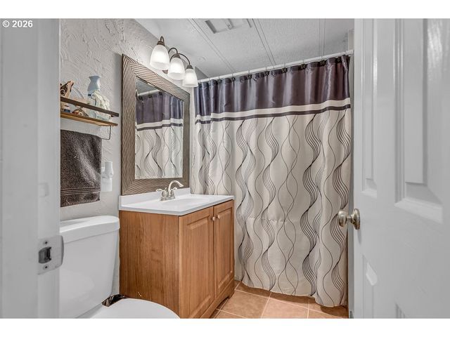 791 Sw VALLEY FORGE Way 345, Beaverton, OR 97006