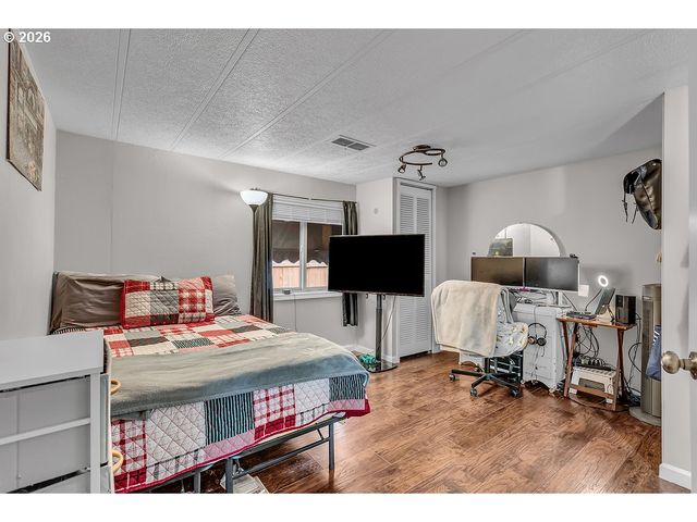 791 Sw VALLEY FORGE Way 345, Beaverton, OR 97006