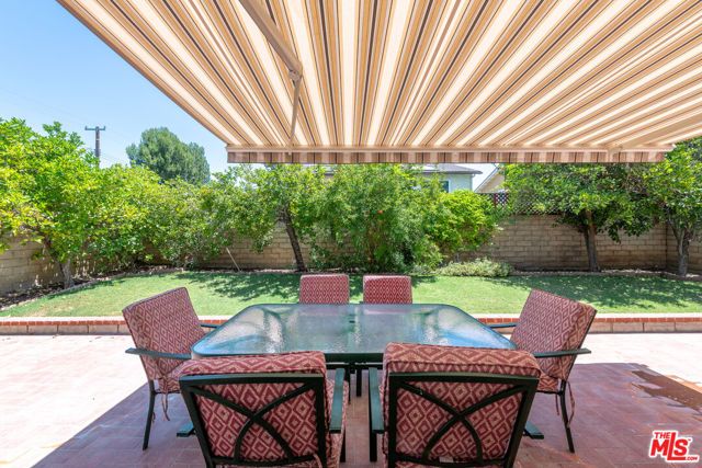 8324 Beckford Avenue, Los Angeles, CA 91324