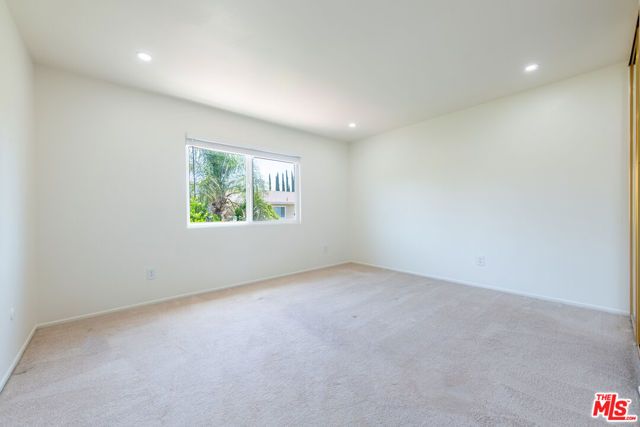 8324 Beckford Avenue, Los Angeles, CA 91324