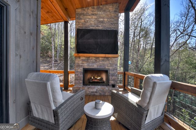 238 Hooch Holler Lane, Morganton, GA 30560