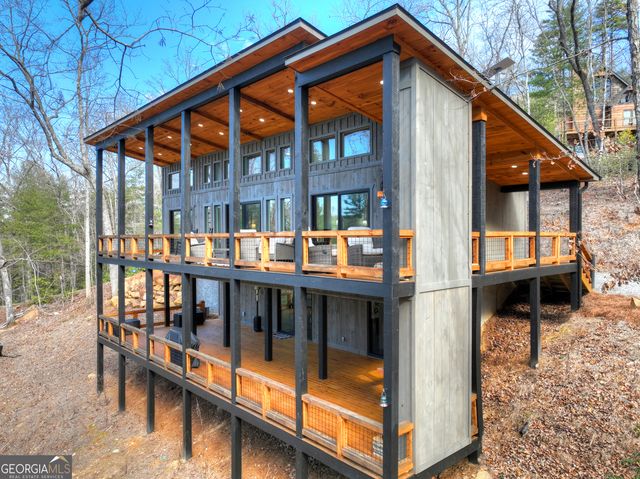 238 Hooch Holler Lane, Morganton, GA 30560