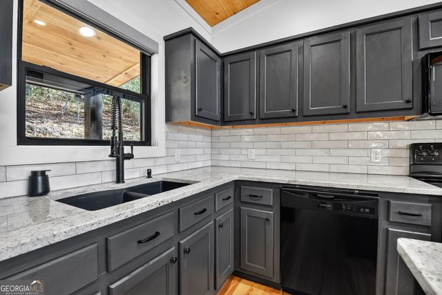 238 Hooch Holler Lane, Morganton, GA 30560