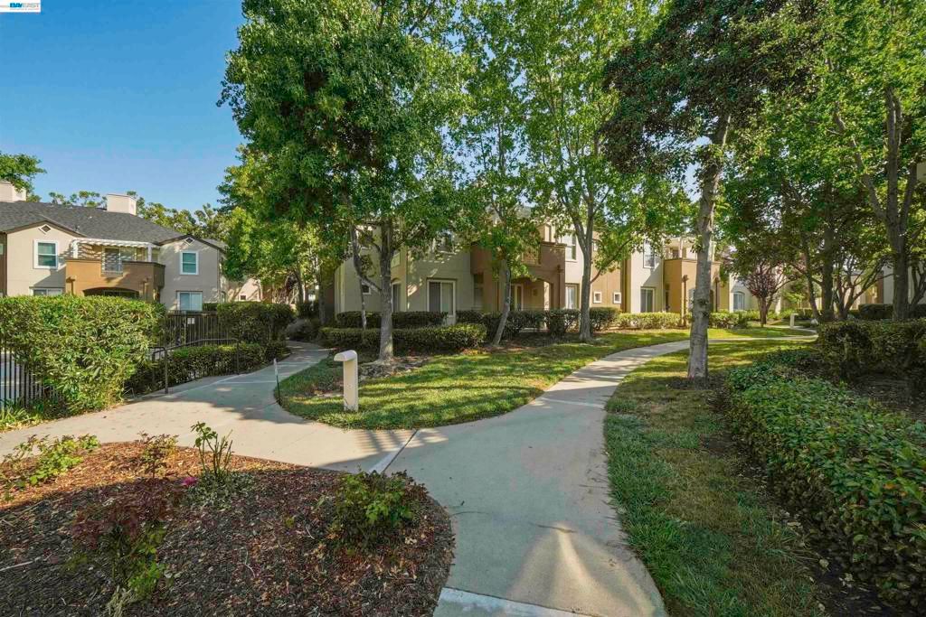 Image 26 of property listing at 690 Applause Pl, San Jose, CA 95134