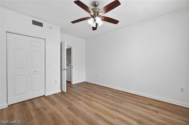 1200 Reserve WAY 105, Naples, FL 34105
