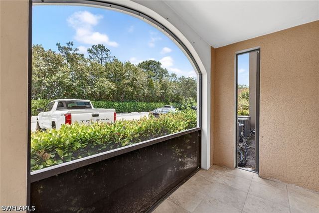 1200 Reserve WAY 105, Naples, FL 34105