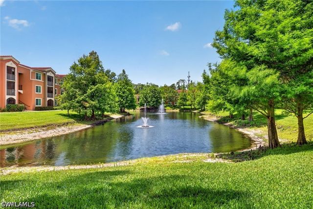 1200 Reserve WAY 105, Naples, FL 34105