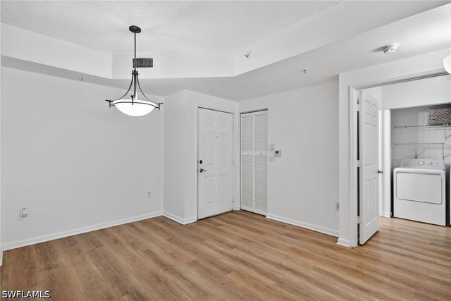 1200 Reserve WAY 105, Naples, FL 34105