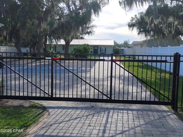 2311 Mound Avenue, Panama City, FL 32405