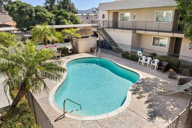 300 Roanoke Rd 13, El Cajon, CA 92020