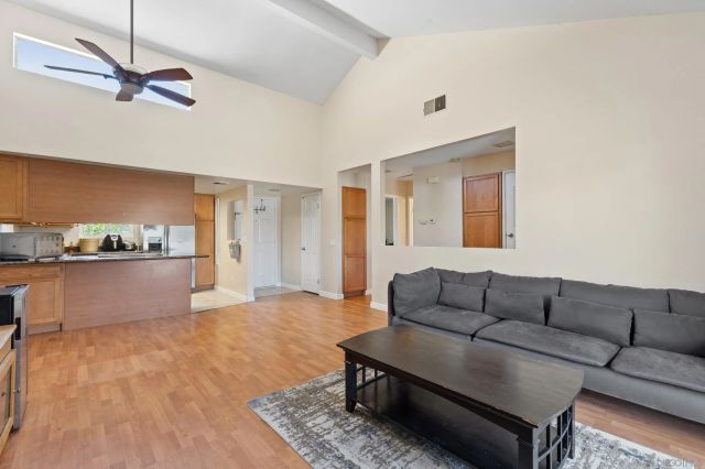 300 Roanoke Rd 13, El Cajon, CA 92020
