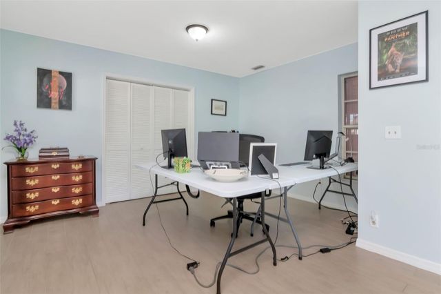 1227 N MCMULLEN BOOTH ROAD 1227, Clearwater, FL 33759