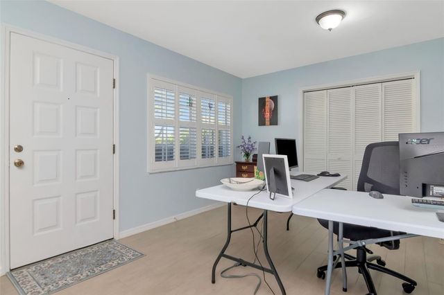 1227 N MCMULLEN BOOTH ROAD 1227, Clearwater, FL 33759