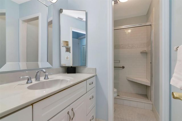 1227 N MCMULLEN BOOTH ROAD 1227, Clearwater, FL 33759