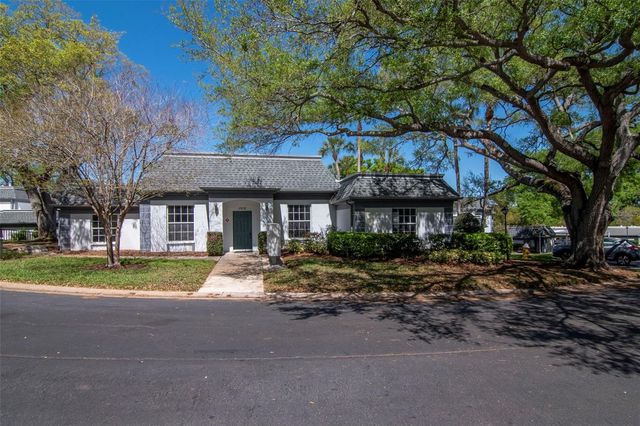 1227 N MCMULLEN BOOTH ROAD 1227, Clearwater, FL 33759