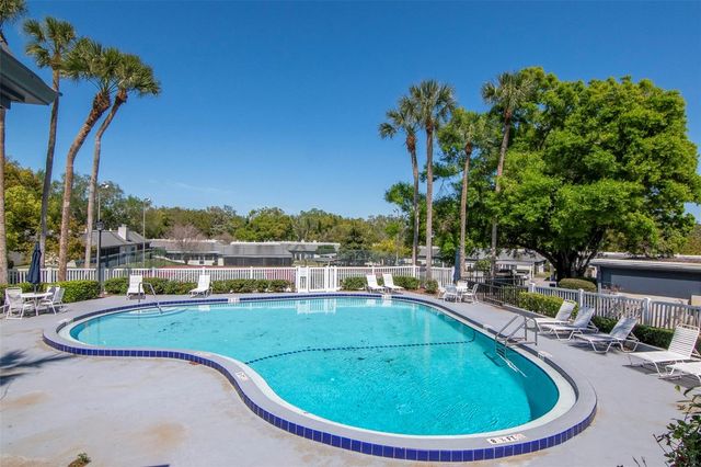 1227 N MCMULLEN BOOTH ROAD 1227, Clearwater, FL 33759