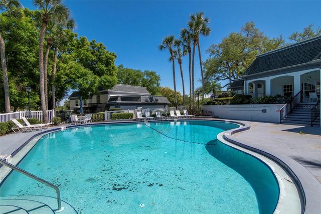 1227 N MCMULLEN BOOTH ROAD 1227, Clearwater, FL 33759