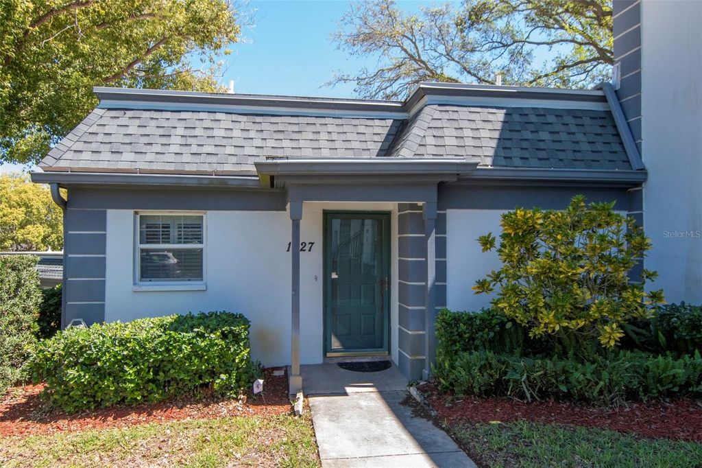 Image 1 of property listing at 1227 N MCMULLEN BOOTH ROAD 1227, Clearwater, FL 33759