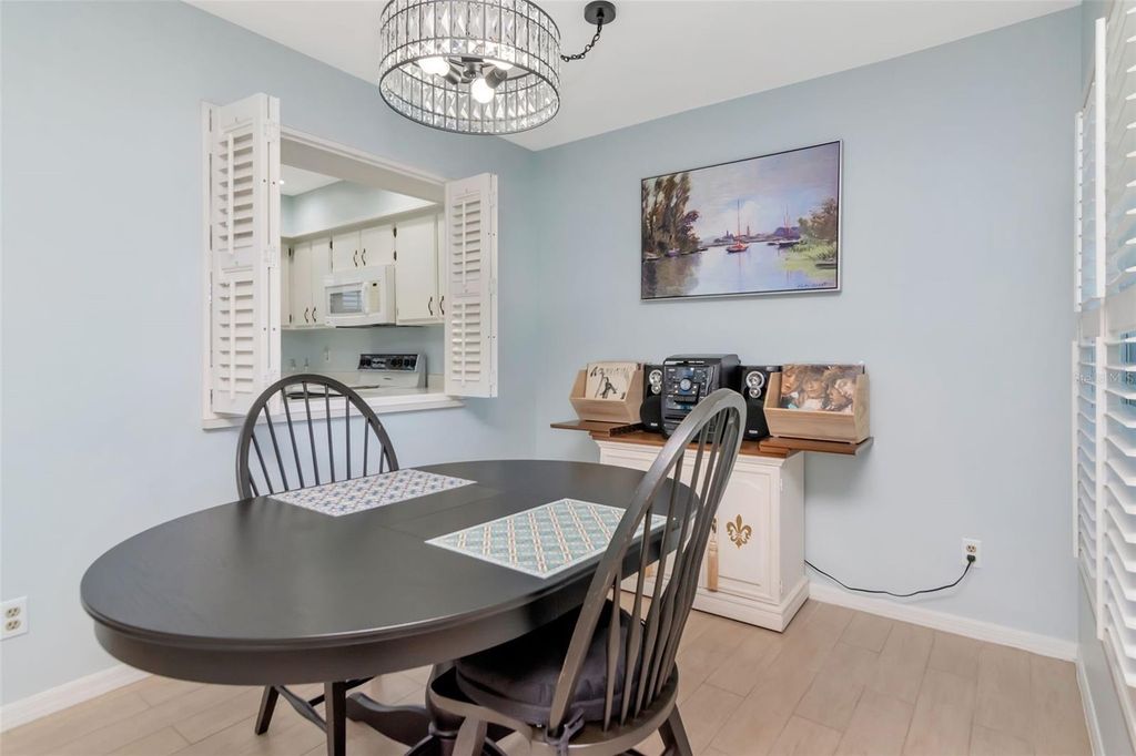 Image 24 of property listing at 1227 N MCMULLEN BOOTH ROAD 1227, Clearwater, FL 33759