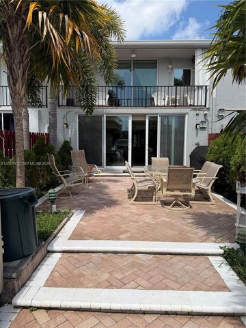 612 NE 25th Ave 51, Hallandale Beach, FL 33009