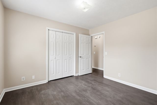 4800 Peppertree Dr, Antioch, TN 37013
