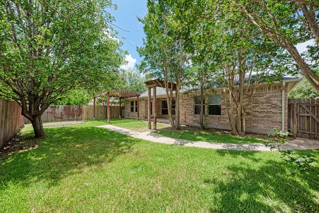 18308 Shallow Pool DR, Pflugerville, TX 78660