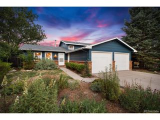 910 Willshire Dr, Fort Collins, CO 80521