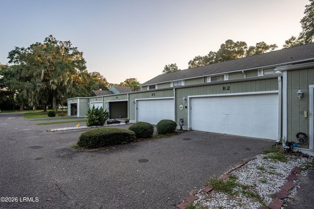 900 Brotherhood Rd Apt B2, Beaufort, SC 29902