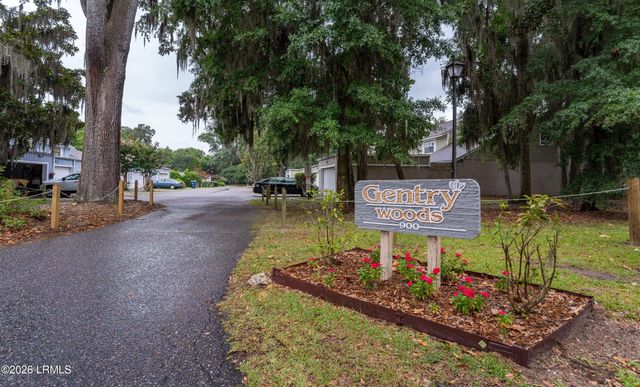 900 Brotherhood Rd Apt B2, Beaufort, SC 29902