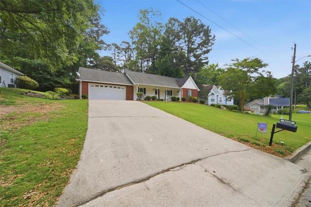 9260 Scarlett Drive SW, Covington, GA 30014