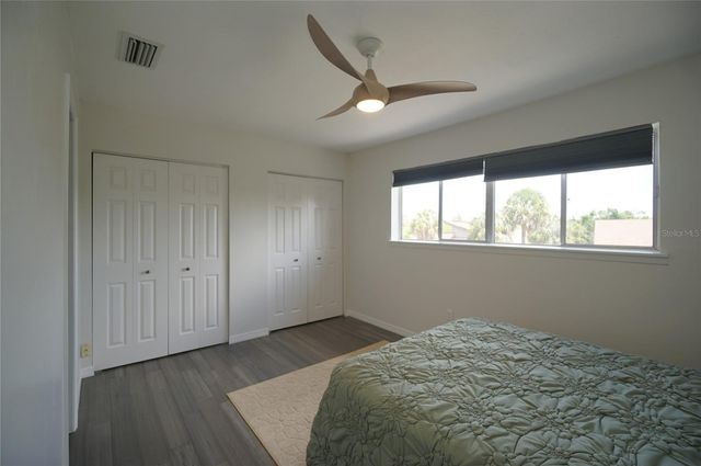 6325 NEWTOWN CIRCLE B5, Tampa, FL 33615