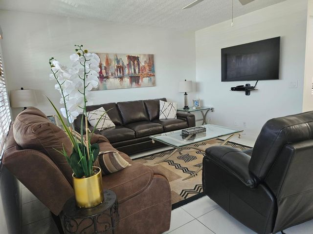 4014 Cornwall A 4014, Boca Raton, FL 33434