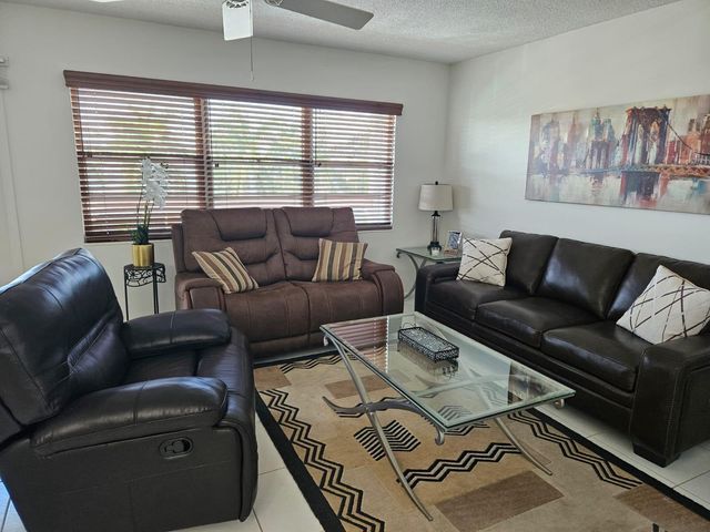 4014 Cornwall A 4014, Boca Raton, FL 33434