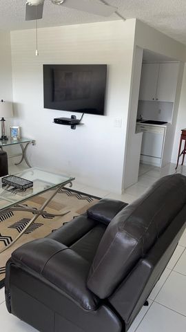 4014 Cornwall A 4014, Boca Raton, FL 33434