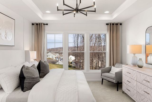 13 Lloyd Circle 38, Norton, MA 02766