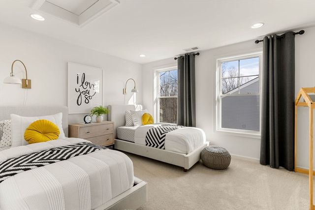 13 Lloyd Circle 38, Norton, MA 02766