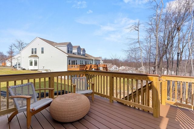 13 Lloyd Circle 38, Norton, MA 02766