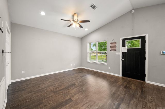 211 N College Street, Sheridan, AR 72150
