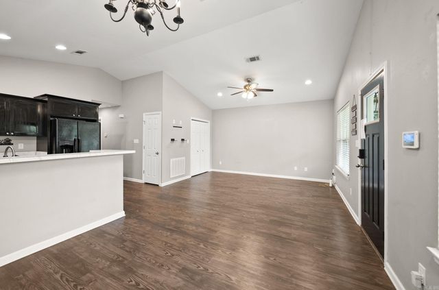 211 N College Street, Sheridan, AR 72150