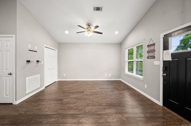211 N College Street, Sheridan, AR 72150